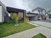 Casa em Condomínio Terras do Vale, Caçapava/SP de 162m²...