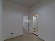 Casa em condomínio térrea para alugar com 1 quarto, 55m²