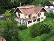 Casa Em Condomínio / Venda