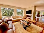 Casa Em Condomínio / Venda