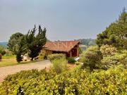 Casa Em Condomínio / Venda