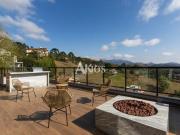 Casa Em Condomínio / Venda