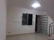 Casa em Condomínio Vila São Geraldo Residencial Jardim...