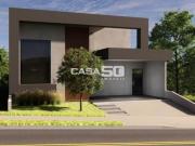 Casa em construção à venda no Condomínio Royal Garden em...