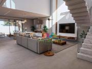 Casa em construção à venda no Condomínio Sapezal...