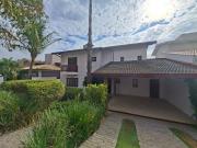 Casa em, / de 270m² 3 quartos para locação R$ 8.000,00/mes