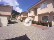 Casa em Engenho do Mato, Niterói/RJ de 75m² 2 quartos à...
