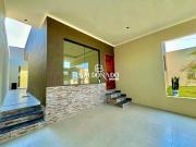 Casa em Extrema MG à venda 3 quartos garagem coberta 140m