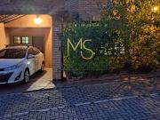 Casa em Granja Viana, Cotia/SP de 231m² 3 quartos à...