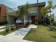 Casa em Indaiatuba, Condomínio Alto de Itaici 260 m²