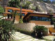 Casa em Itacoatiara, Niterói/RJ de 400m² 3 quartos à...