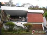 Casa em Itaipava, Petrópolis/RJ de 320m² 4 quartos à...