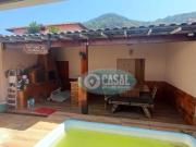 Casa em Itaipu com 03 Quartos, Pisciana e Churrasqueira