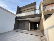 Casa em Itaipu, Niterói/RJ de 150m² 3 quartos à venda...