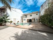 Casa em Itaipu, Niterói/RJ de 180m² 4 quartos à venda...