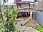 Casa em Itaipu, Niterói/RJ de 193m² 4 quartos à venda...