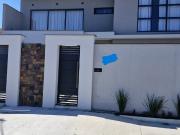 Casa em Itaipu, Niterói/RJ de 263m² 3 quartos à venda...