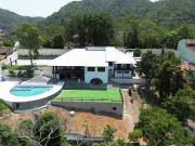 Casa em Itaipu, Niterói/RJ de 300m² 5 quartos à venda...