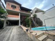 Casa em Itaipu, Niterói/RJ de 377m² 4 quartos à venda...