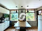 Casa em Itaipu, Niterói/RJ de 378m² 4 quartos à venda...