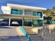 Casa em Itaipu, Niterói/RJ de 430m² 4 quartos à venda...