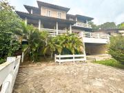 Casa em Itaipu, Niterói/RJ de 440m² 5 quartos à venda...