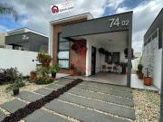 Casa em, Itapema/SC de 90m² 2 quartos à venda por R$...