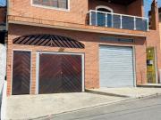 Casa em Jardim Ana Maria, Carapicuíba/SP de 250m² 4...