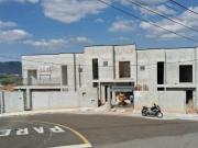 Casa em Jardim Bandeirantes Poços de Caldas