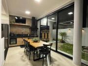 Casa em Jardim Bela Vista, São José dos Campos/SP de...