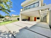 Casa em Jardim Caiapia, Cotia/SP de 550m² 3 quartos à...