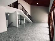 Casa em Jardim Coleginho, Jacareí/SP de 0m² 4 quartos à...