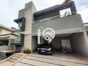 Casa em Jardim Crystal Park, Jacareí/SP de 210m² 3...