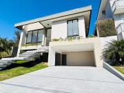 Casa em Jardim do Golf I, Jandira/SP de 350m² 4 quartos...