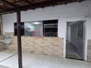 Casa em Jardim Flamboyant, Cabo Frio/RJ de 70m² 2...