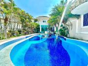 Casa em Jardim Las Palmas, Guarujá/SP de 480m² 5 quartos...