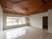 Casa em Jardim Peri Peri, São Paulo/SP de 246m² 3...