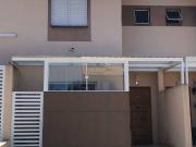 Casa em Jardim Pioneira, Cotia/SP de 70m² 2 quartos à...