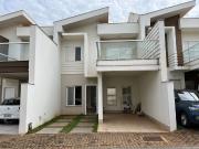 Casa em Jardim Pioneiros, Londrina/PR de 129m² 3 quartos...