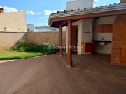 Casa em Jardim Planalto, Paulínia/SP de 174m² 3 quartos...