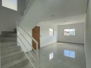 Casa em Jardim Sabiá, Cotia/SP de 100m² 3 quartos para...