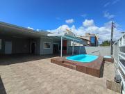 Casa em, Laguna/SC de 250m² 3 quartos à venda por R$...