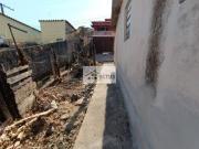 Casa em lote de 360 metros no bairro Jardim Ibirité