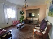 Casa em lote de 396m² a venda no Esplanada