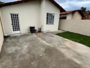 Casa em lote inteiro à venda no bairro Vargem das Flores...