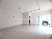 Casa em Loteamento Caminhos de São Conrado Sousas,...