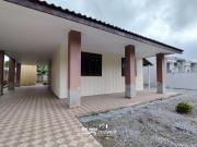 Casa em madeira, em Praia de Leste Pr