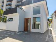 Casa em Martim de Sá, Caraguatatuba/SP de 184m² 3...