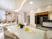 Casa em, / de 343m² 3 quartos à venda por R$ 2.046.000,00