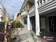 Casa em Nações, Balneário Camboriú/SC de 337m² 5 quartos...